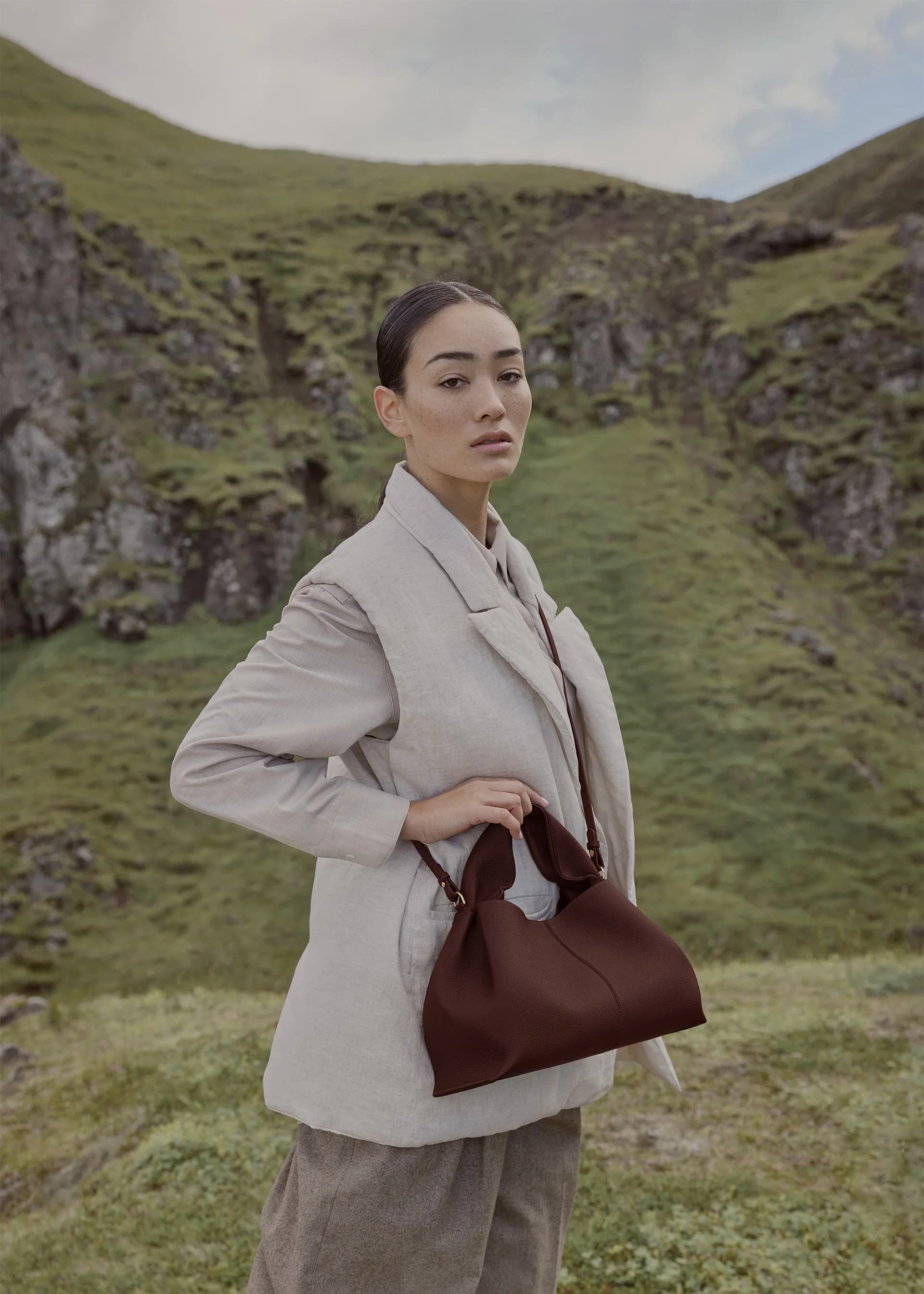 NUMÉRO NEUF Bordeaux Grained